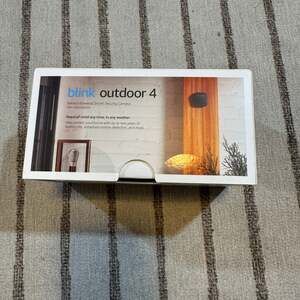 Blink Outdoor 4 Wireless Smart Security Camera - 4th Gen Outdoor/Indoor